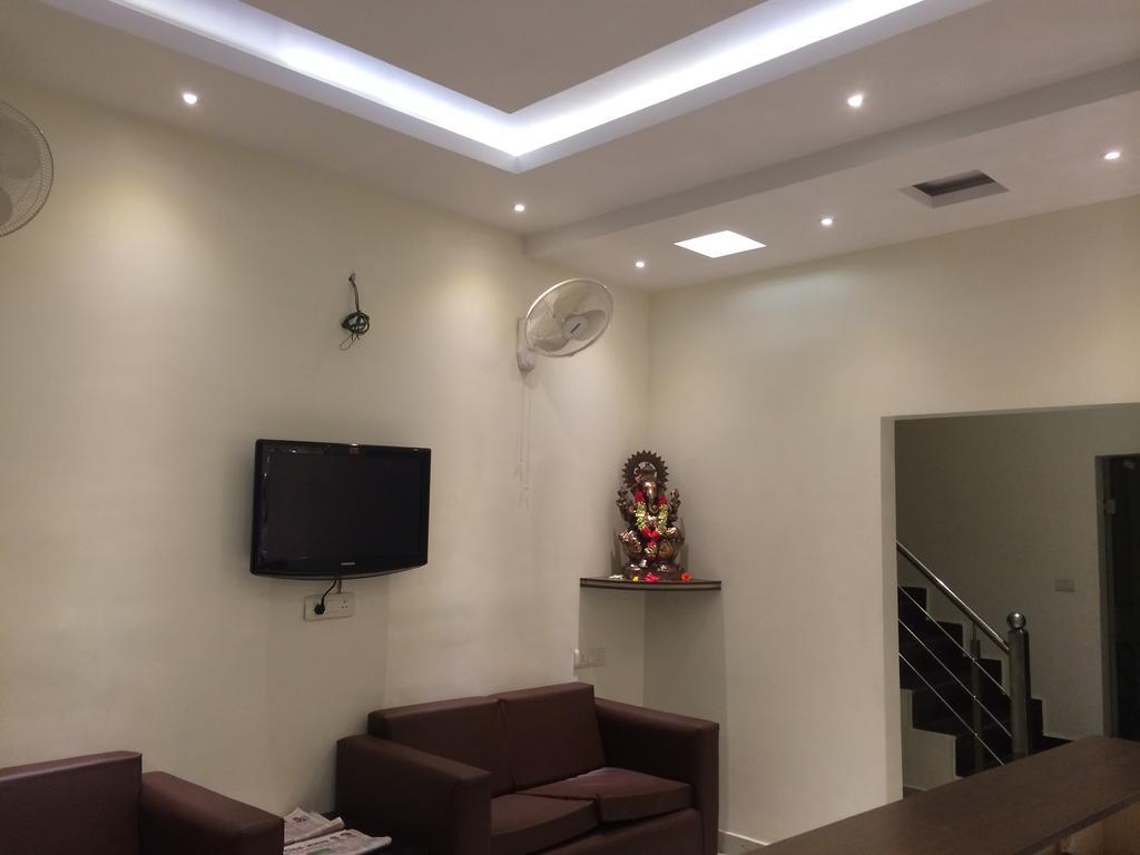 Hotel Surya Haldwani Exterior photo